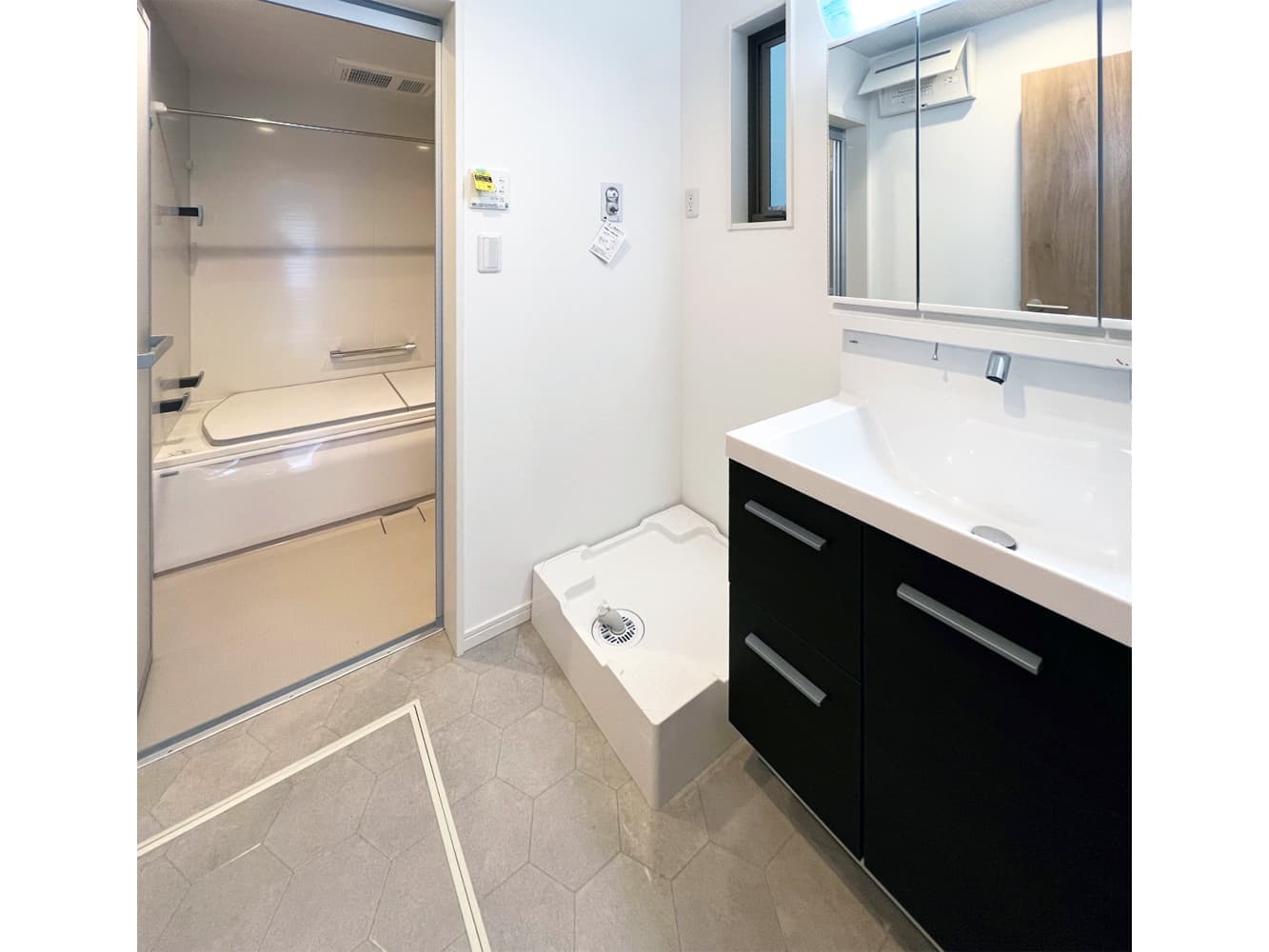 16号棟の洗面室