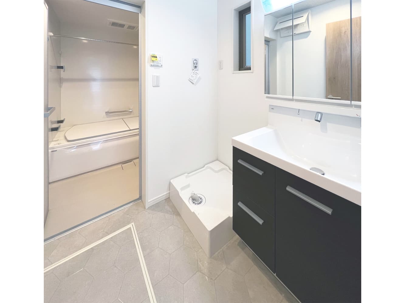 16号棟の洗面室