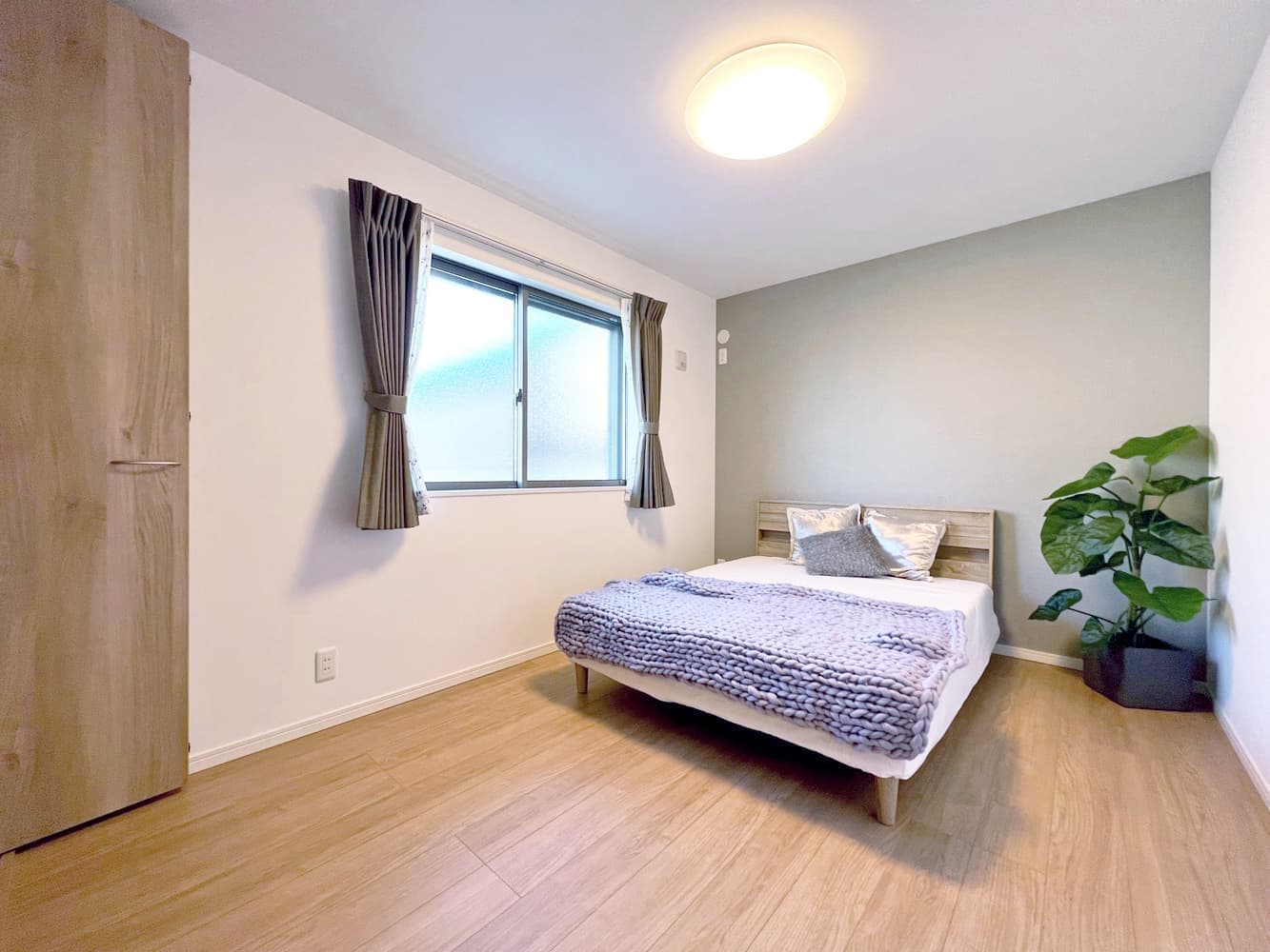 モデルハウス16号棟の主寝室